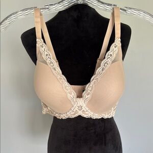 Natori Lace Trim Plunge Bra